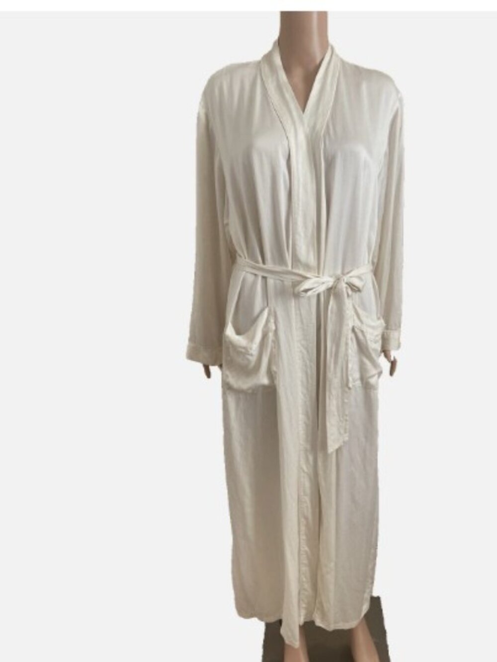 NORDSTROM LINGERIE Vintage Ivory 100% Silk Long Robe XL / 1X